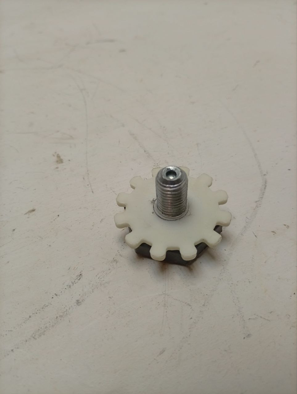 ZWQ5105 кт13 Ножка для стиральной машины Electrolux AEG Zanussi 1240467058 б/у