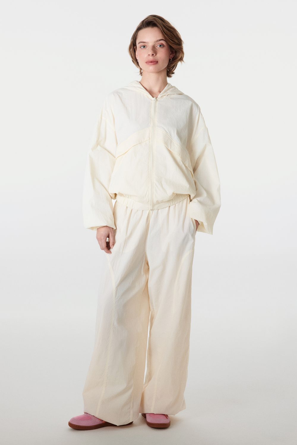 Брюки из нейлона "Молоко" женские