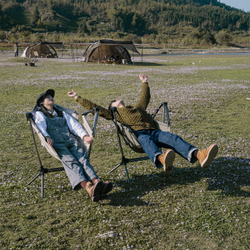 Кресло туристическое Naturehike складное, бежевое, до 120 кг