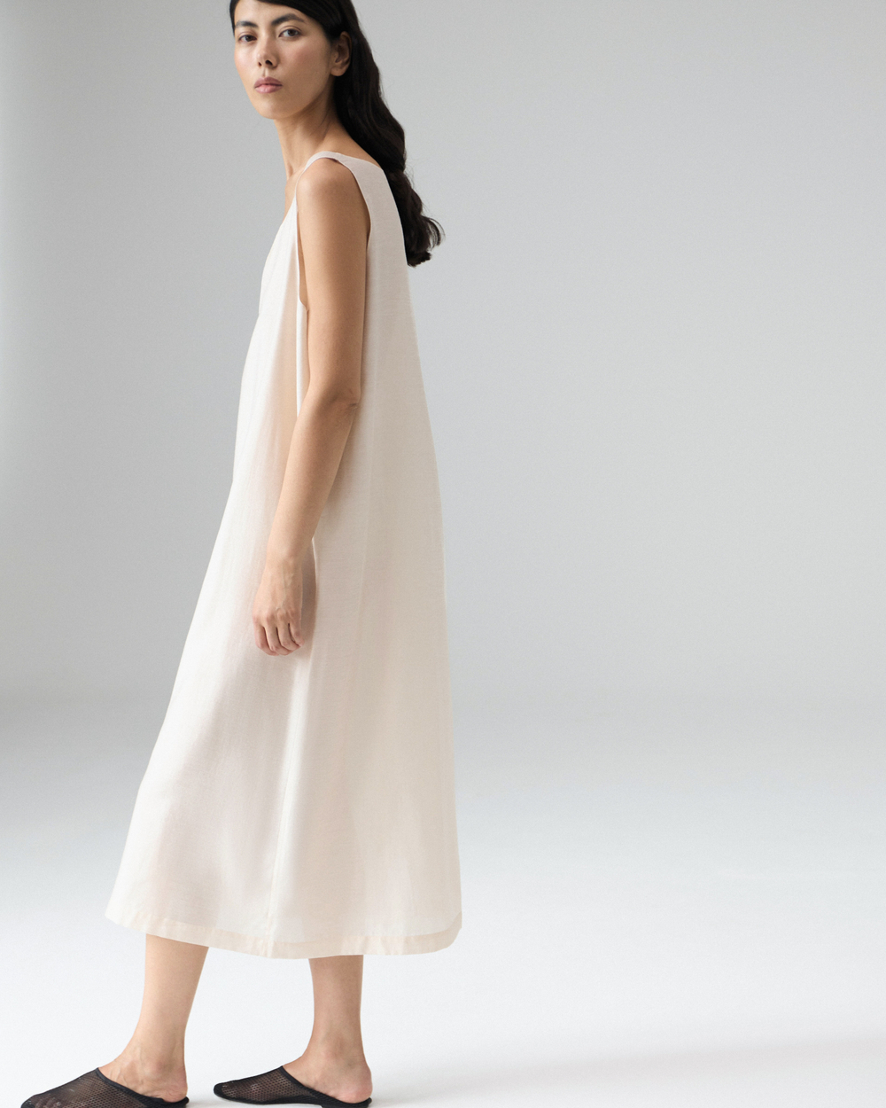 Платье из батиста