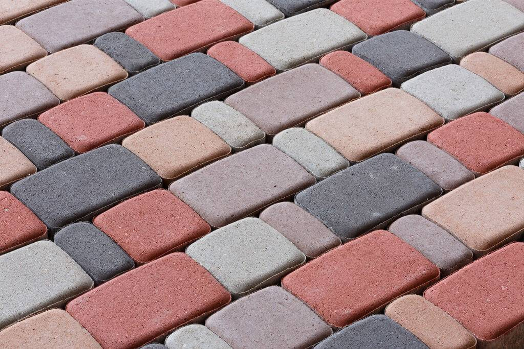 Как выбрать плитку, которая не развалится за первый сезон: разбор мифов и реальности