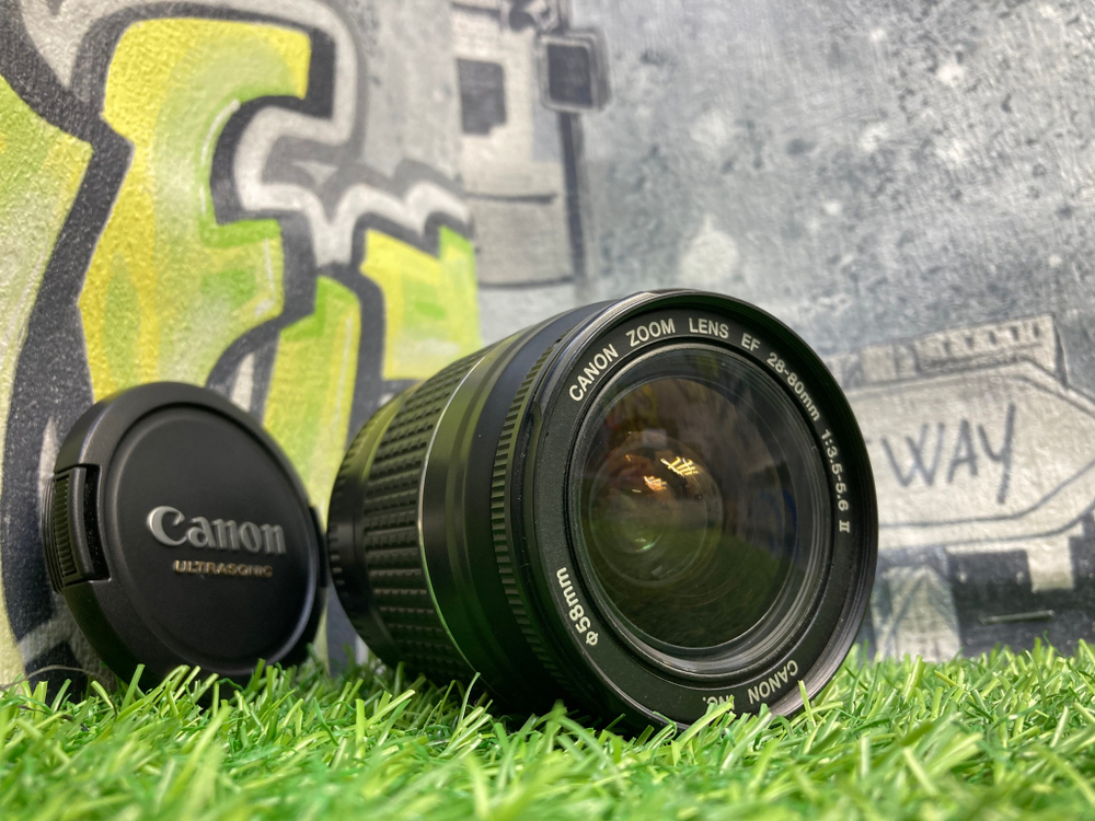Canon EF 28-80mm 3.5-5.6 II