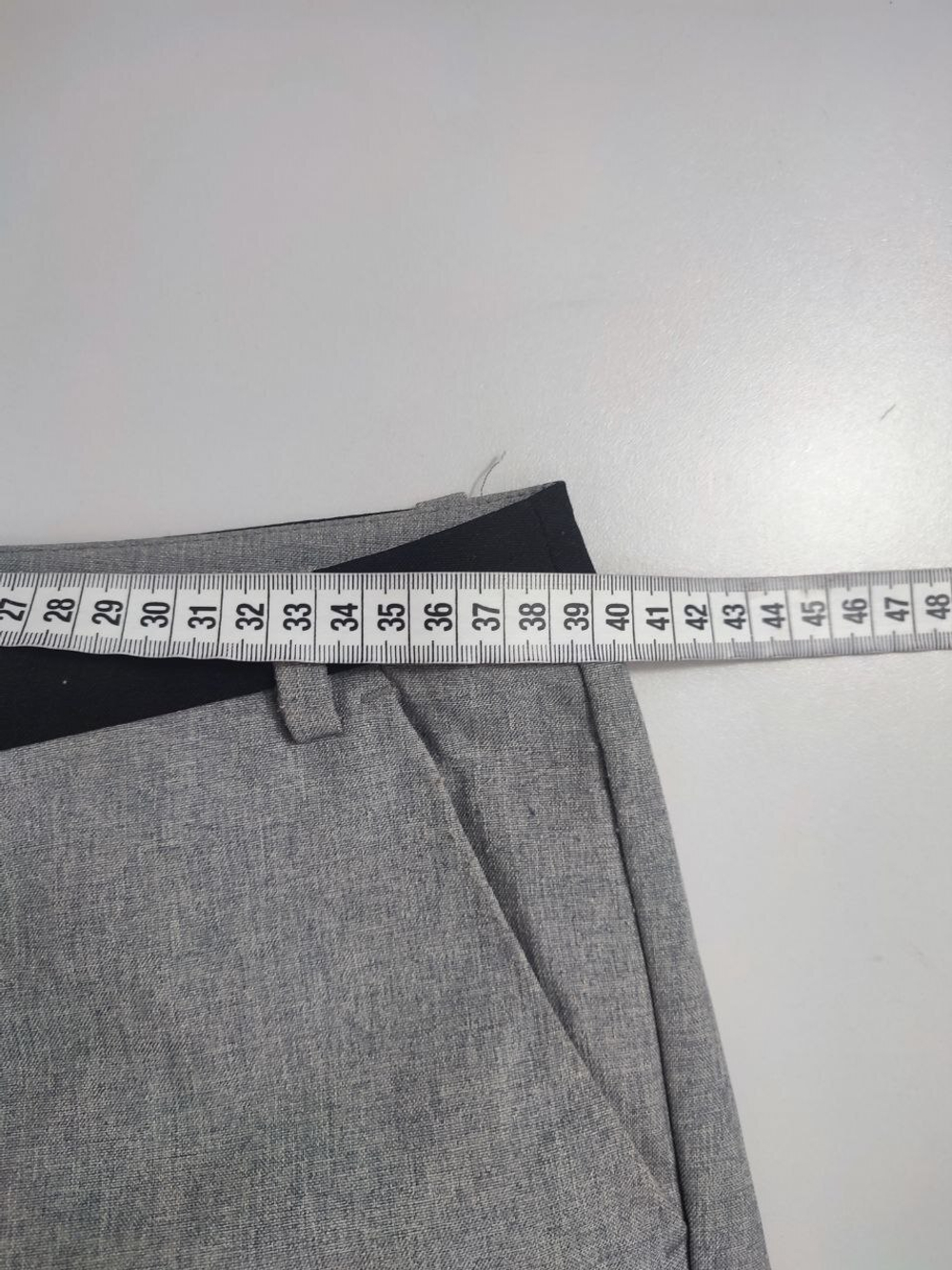 Брюки Oodji светлые 46 размер