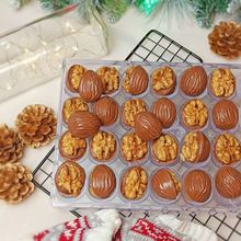 139 | Форма для шоколадных изделий "Орех" (275*175 мм)