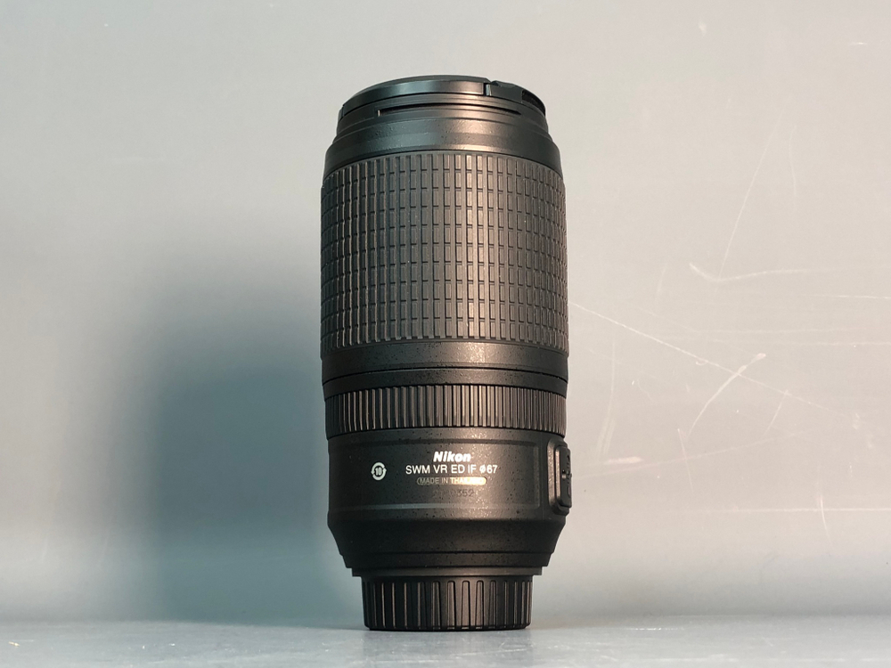 Nikon 70-300mm 4.5-5.6G ED-IF AF-S VR Zoom-Nikkor