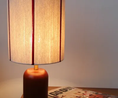 Лампа настольная