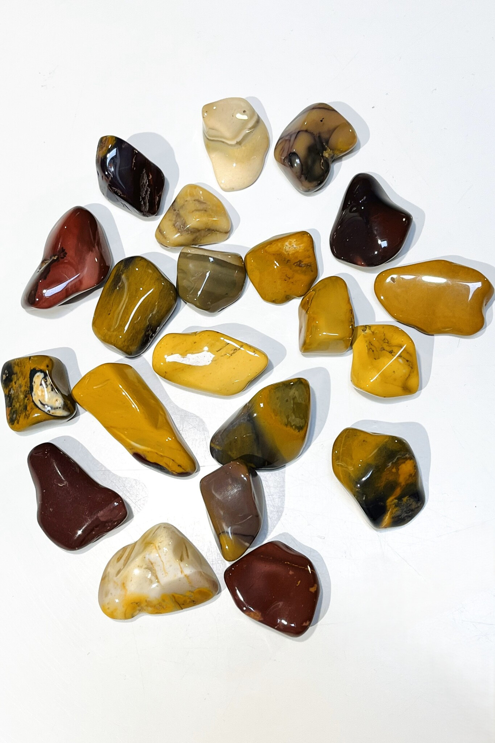 Мукаит галтовка