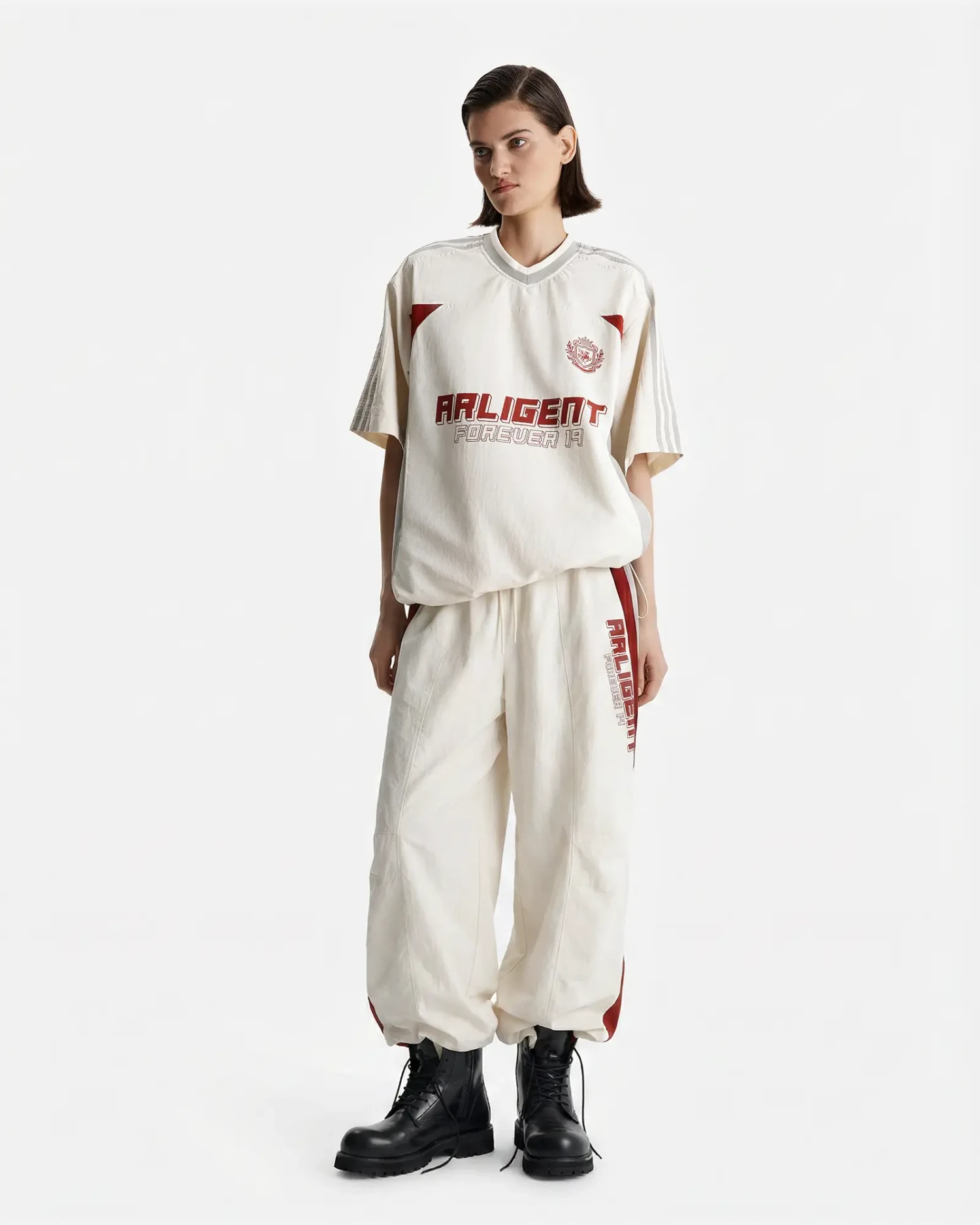 Брюки спортивные в стиле ретро