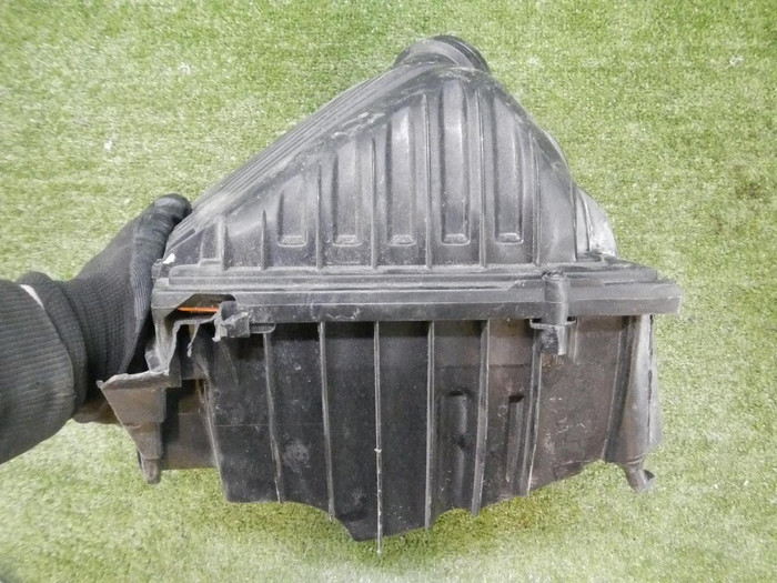 Корпус воздушного фильтра BMW X1 F48 (2015-2022)