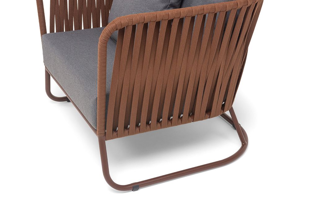 "Багамы" кресло плетеное из роупа, каркас алюминий коричневый (RAL8016) муар, роуп BZ23-ED31, ткань темно-серая 027