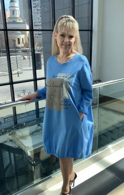 Итальянское голубое комбинированное платье