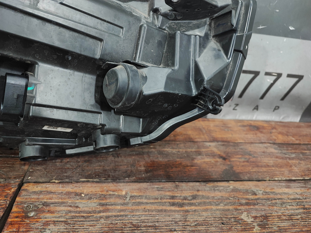 Фара левая LED Chery Tiggo 4 Pro 20-нв Б/У Оригинал 605000634AB