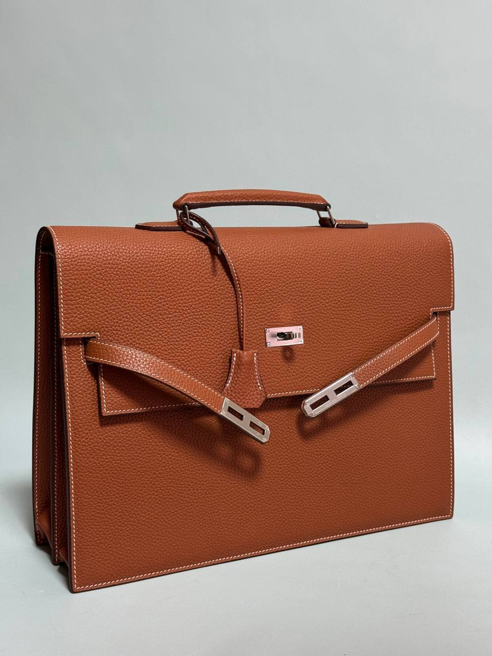 Портфель Hermes