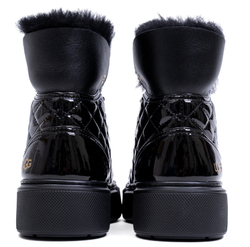 UGG Shanti Triple Black