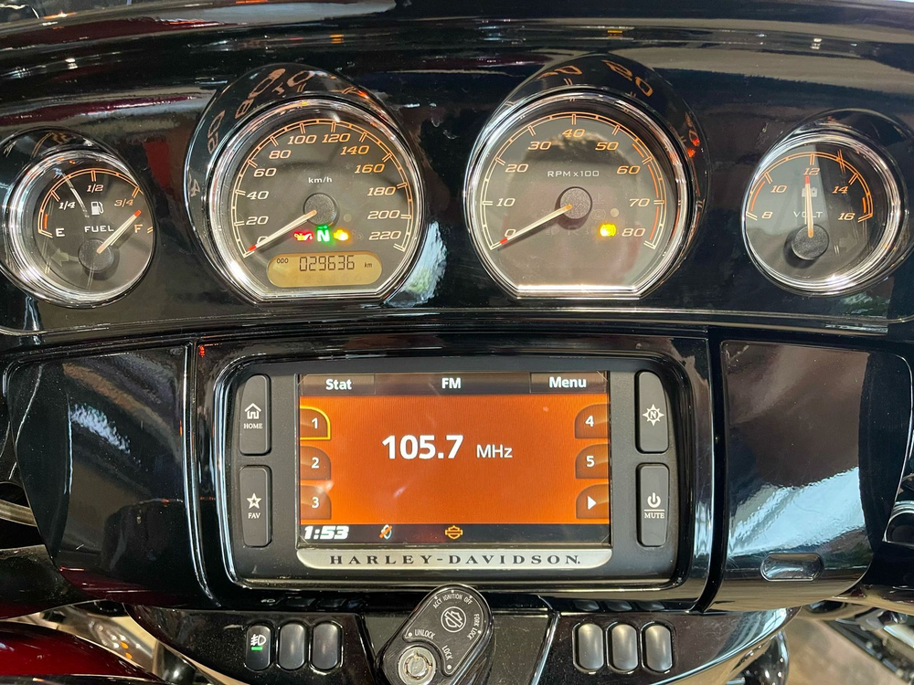 Harley-Davidson Street Glide, 2019 (Hard Candy Customs)