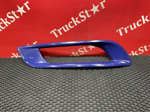 Облицовка ПТФ правая 2018г