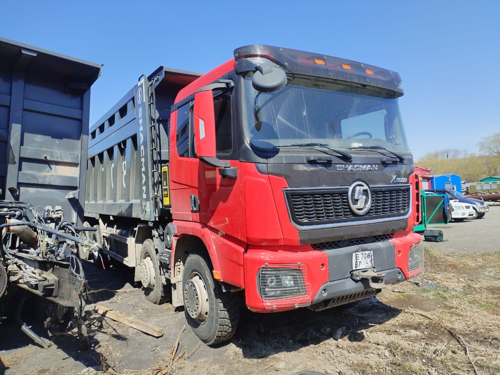 Shacman (Shaanxi) SX* 8x4 Самосвал SX331863366 (Дизельный, 12,5 л, 551 л.с., МТ)