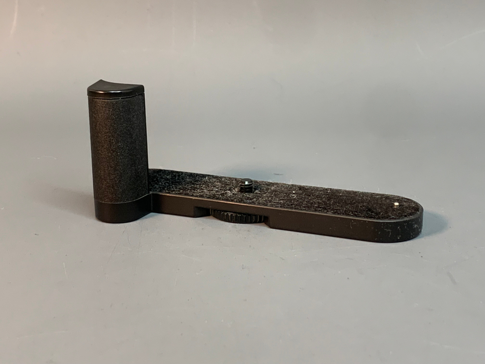 Рукоятка для камер Leica X2