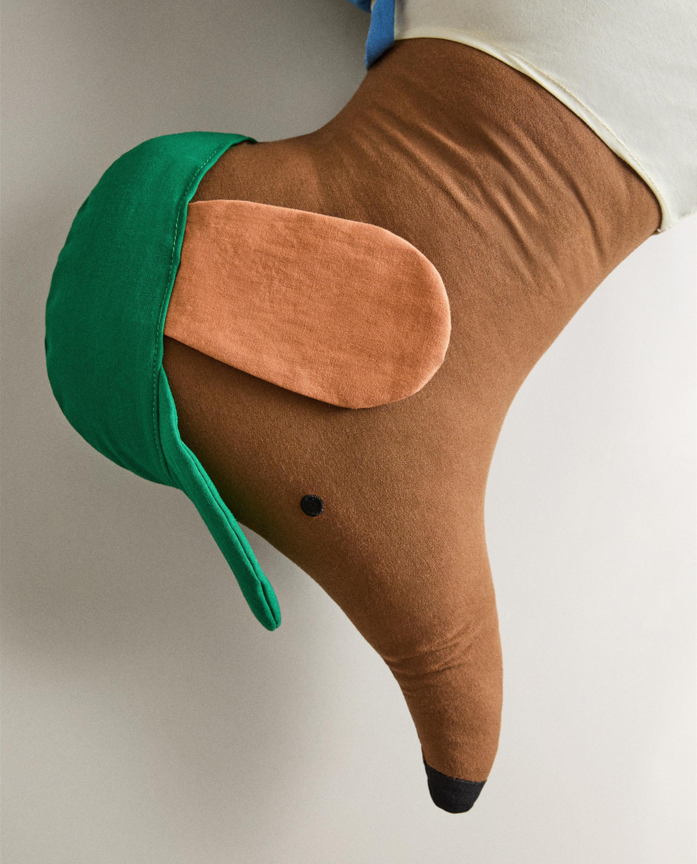 Декоративная подушка детская Zara Home, коричневый, 9607/051