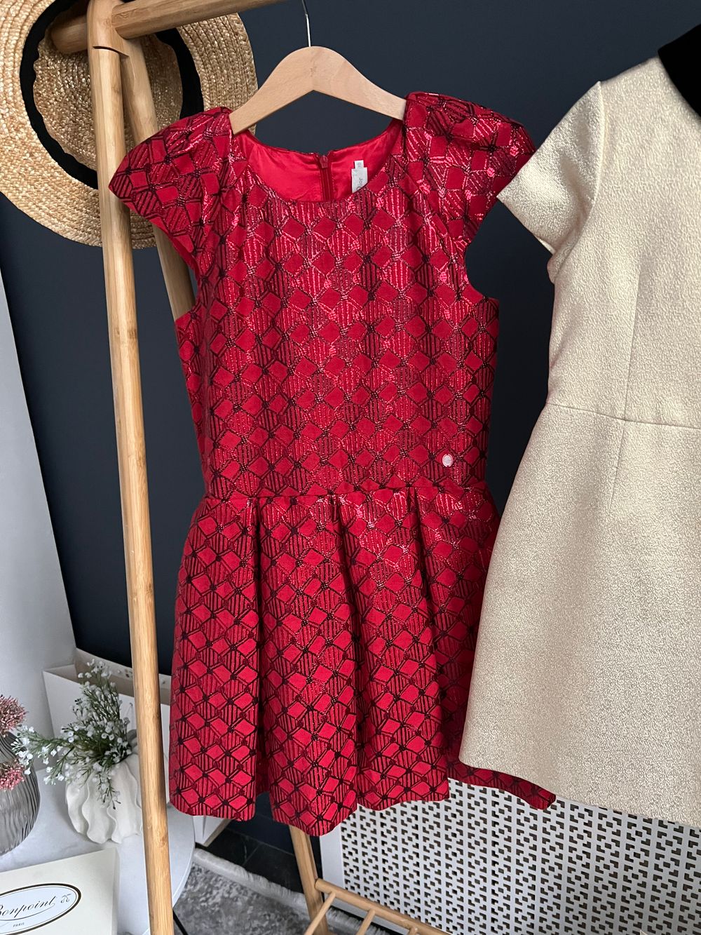 Платье Christian Dior, 140