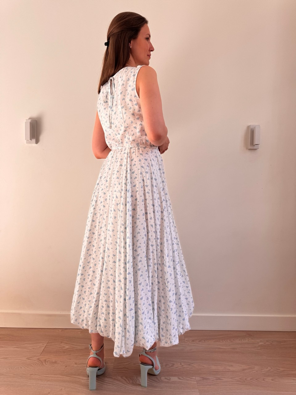 Платье Василина для беременных и кормящих, Айвори с голубыми цветами