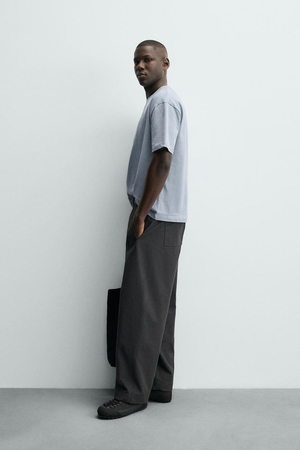 ZARA ФУТБОЛКА RELAXED FIT, НЕБЕСНО-ГОЛУБОЙ