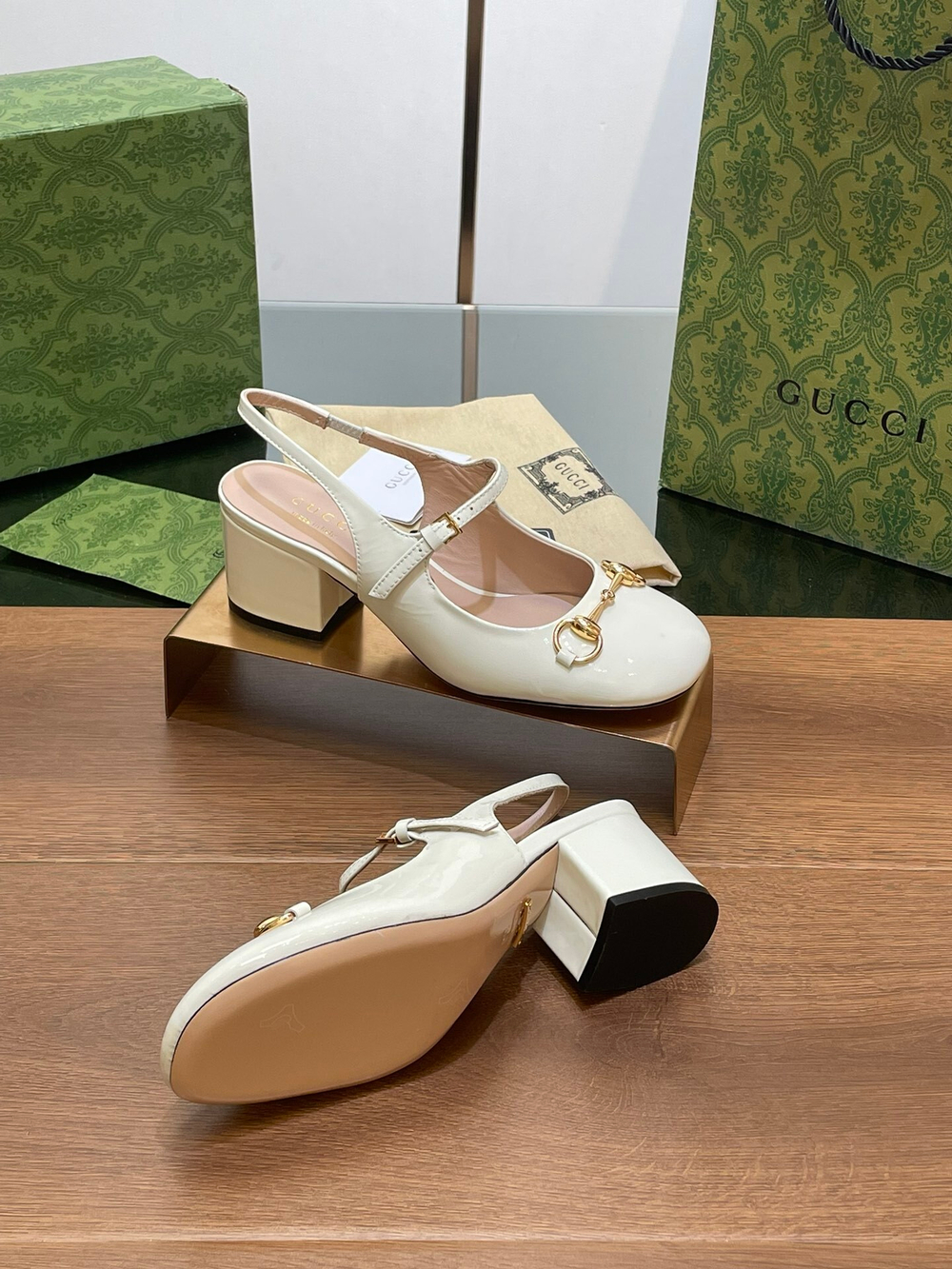 Gucci Horsebit Pump