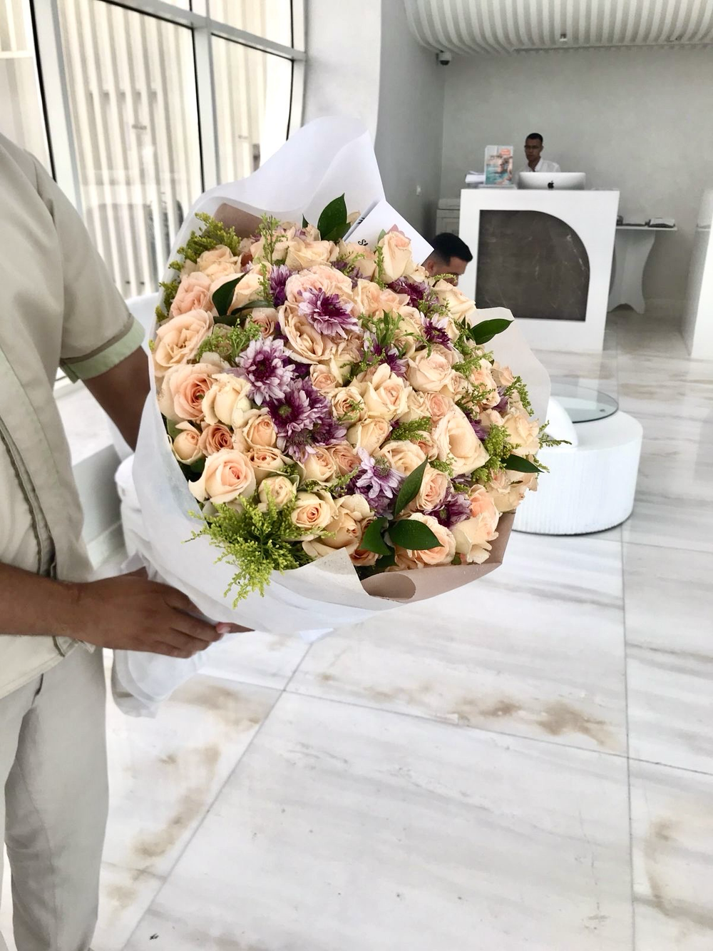 101 розова Роза с Хризантемами авторский букет