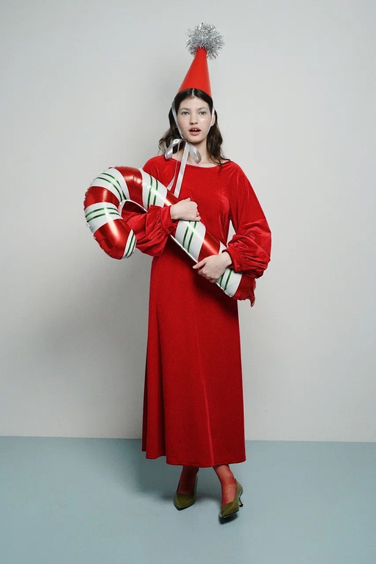 Платье с запахом на спине и длинным рукавом из бархата "Заветное желание"