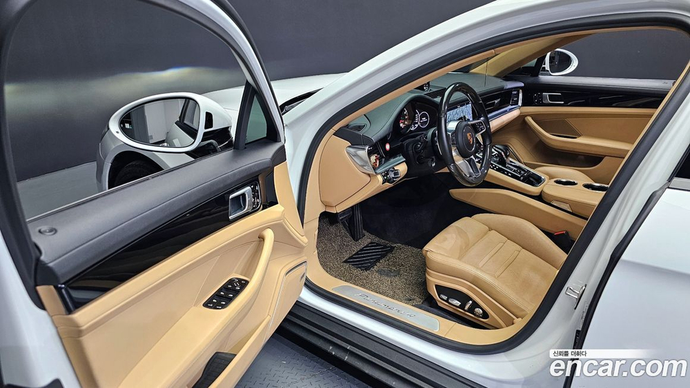 Porsche Panamera (971) 3.0 AWD (03.2020)