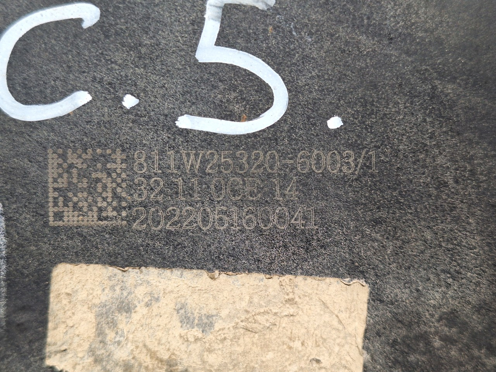 Фара противотуманная левая 2022г