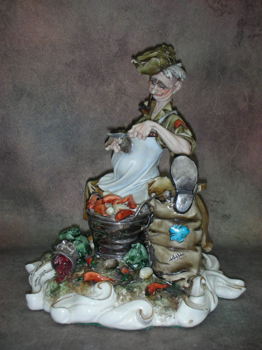 Статуэтка. Фарфор. Повар. Capodimonte. Италия