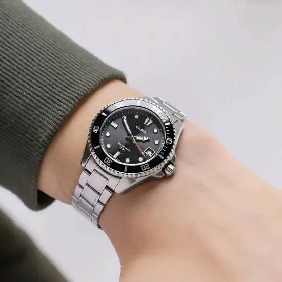 Наручные часы Casio MDV-10D-1A1VEF