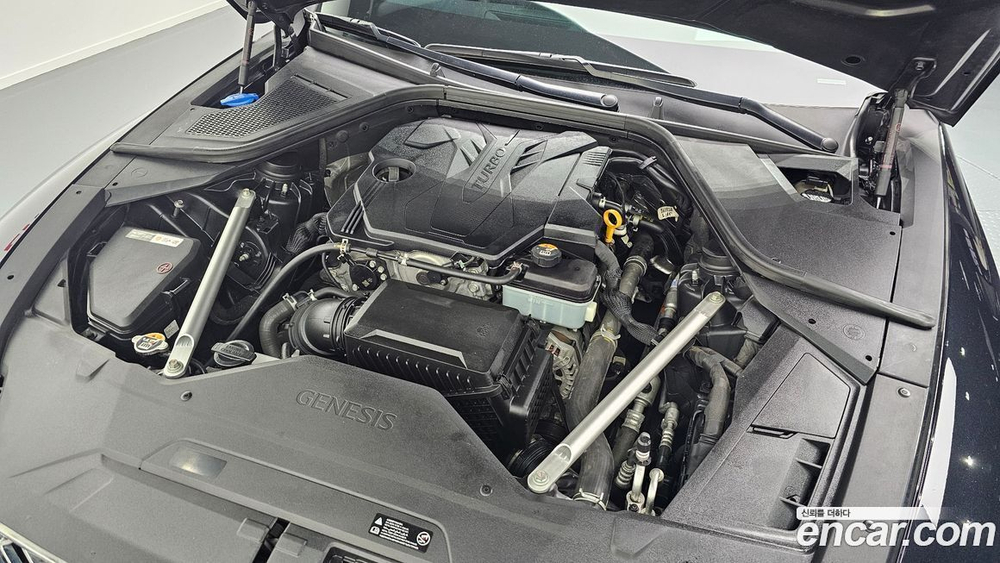 Genesis G80 (RG3) Бензин 2.5 Turbo AWD (05.2020)