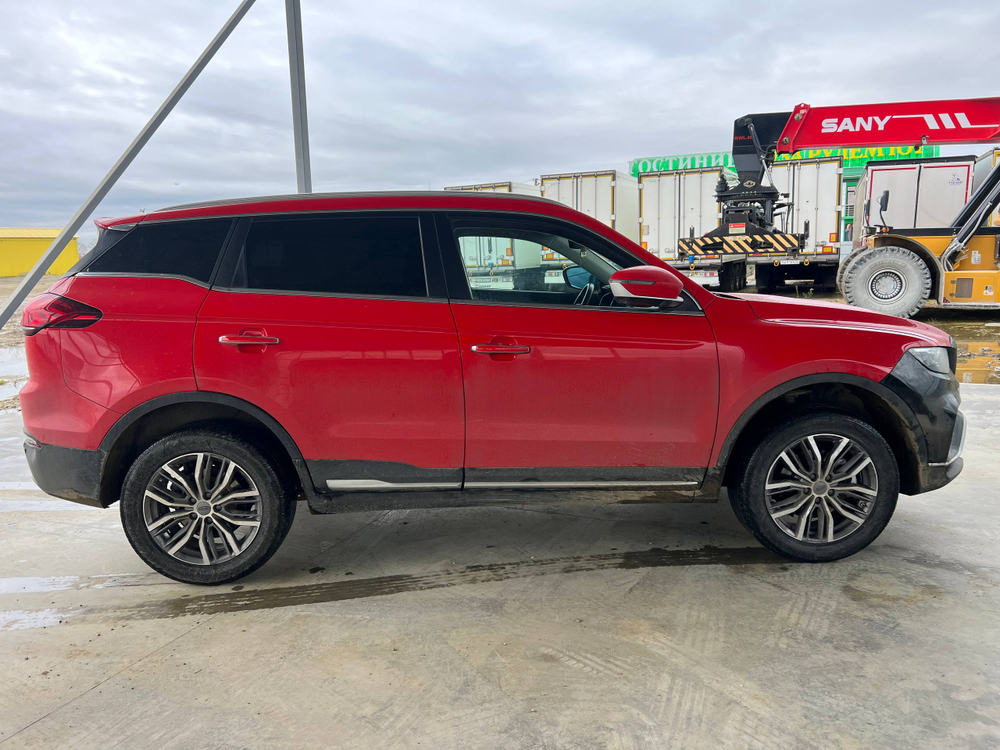 Geely Atlas Pro Luxury 1.5T 6AT 2WD (177 л.с.)