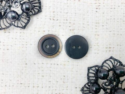 Пуговицы, d 2,1 см, чёрный с бежевым