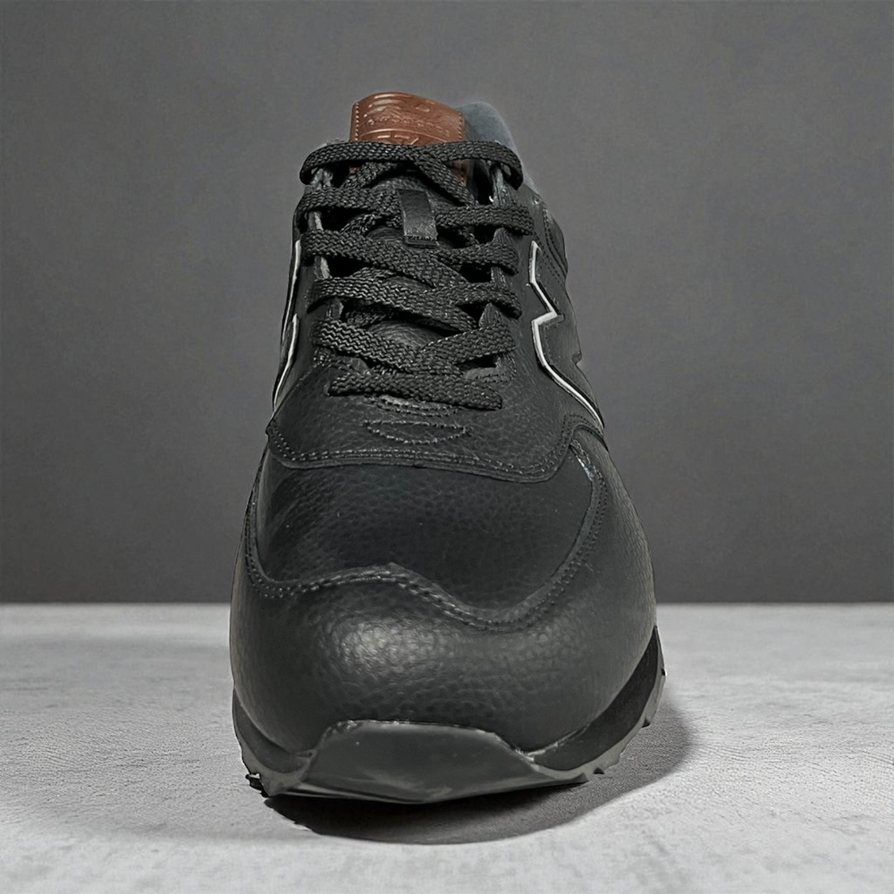 New Balance 574 • Ultra Black