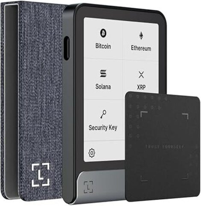Набор Ledger Flex + Magnet Folio — Теперь с включенной услугой Ledger Recovery Key Откройте для себя самый интуитивно понятный аппаратный кошелек в мире с простым и быстрым резервным доступом