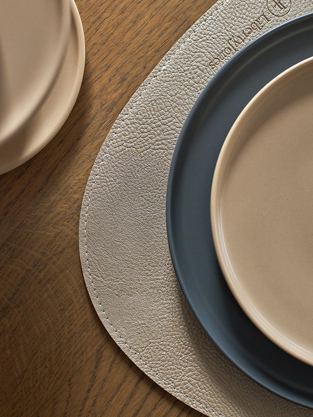 Набор из 2-х двухсторонних сервировочных салфеток Drop, 33х41 см, коричневый/карамельный