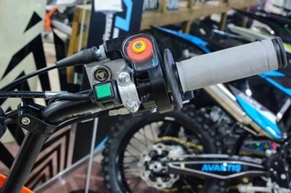Мотоцикл REGULMOTO Seven Pro 17/14