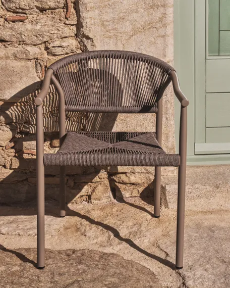 Уличный стул Livadia из алюминия цвета таупе и веревки