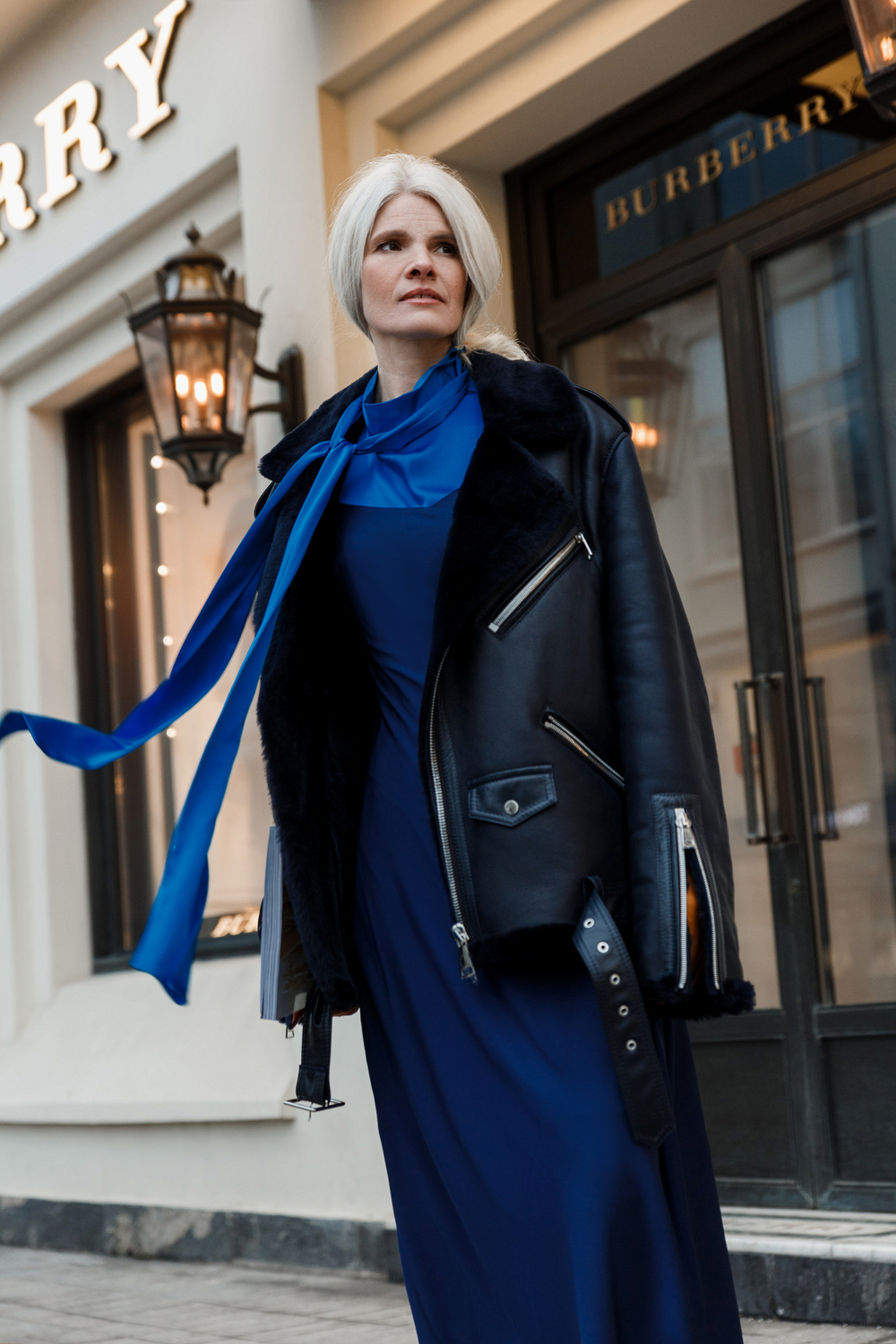 Дубленка синяя