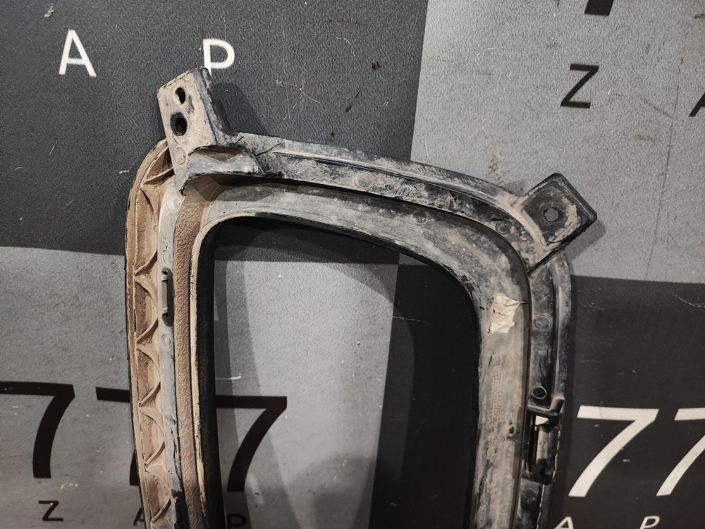 Накладка ПТФ левая Kia Sorento 2 (XM) 12-20 Б/У Оригинал 865232P510