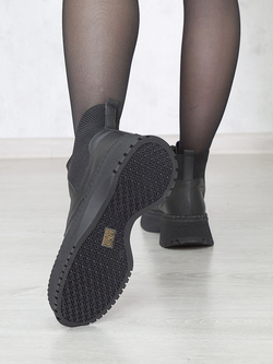 Ботинки женские зимние MARCO MAGITNI 0318\P198-72-0320