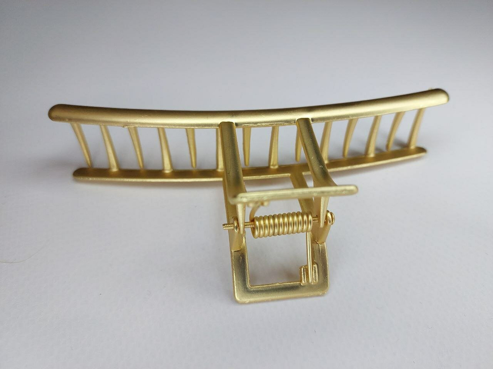 Заколка Краб. Модерн. Усиленная. Металлическая. Для прически хвост. Для всех типов волос. Цвет золото