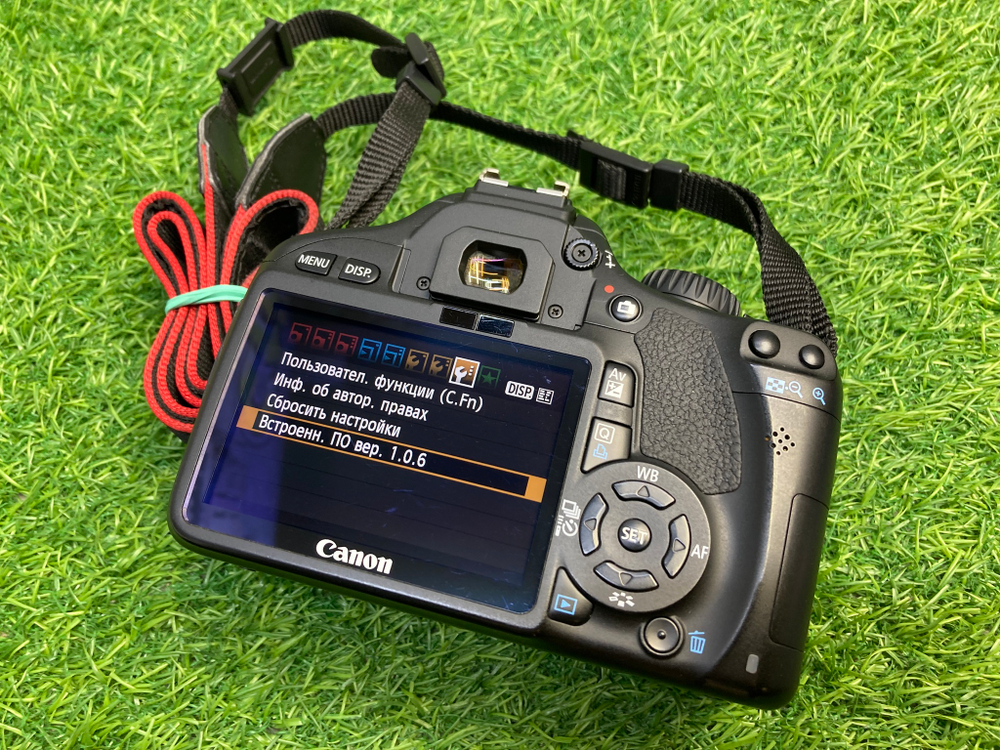 Canon 550D + 18-55mm (5930 кадров) Покупка/Продажа