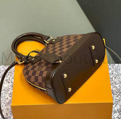 Сумка Alma BB Louis Vuitton из канвы Damier Ebene