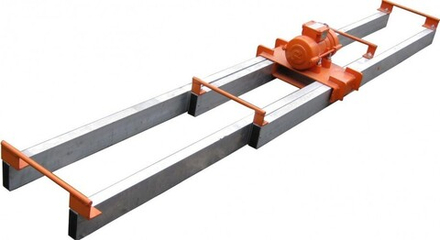 Виброрейка КРАСНЫЙ МАЯК ЭВ-403, 42В, длина-2,05...3,65 м, алюминиевая телескопическая ЭВ-403.00.000-00