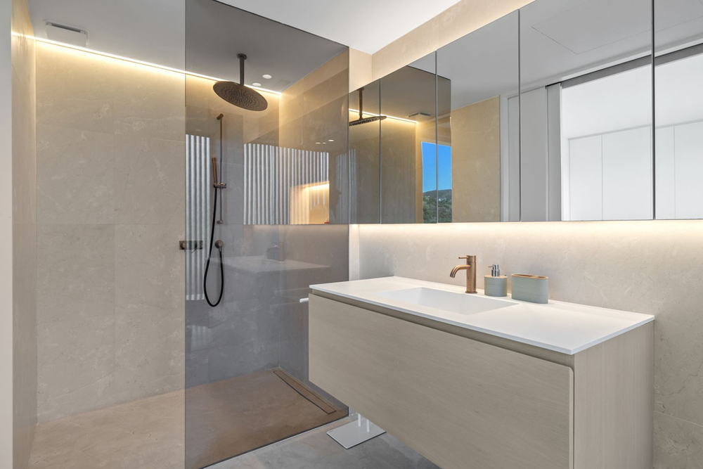 Верхний душ Gessi316, Ø355 мм, шарнирный для потолочного крепления, цвет Warm Bronze Brushed PVD