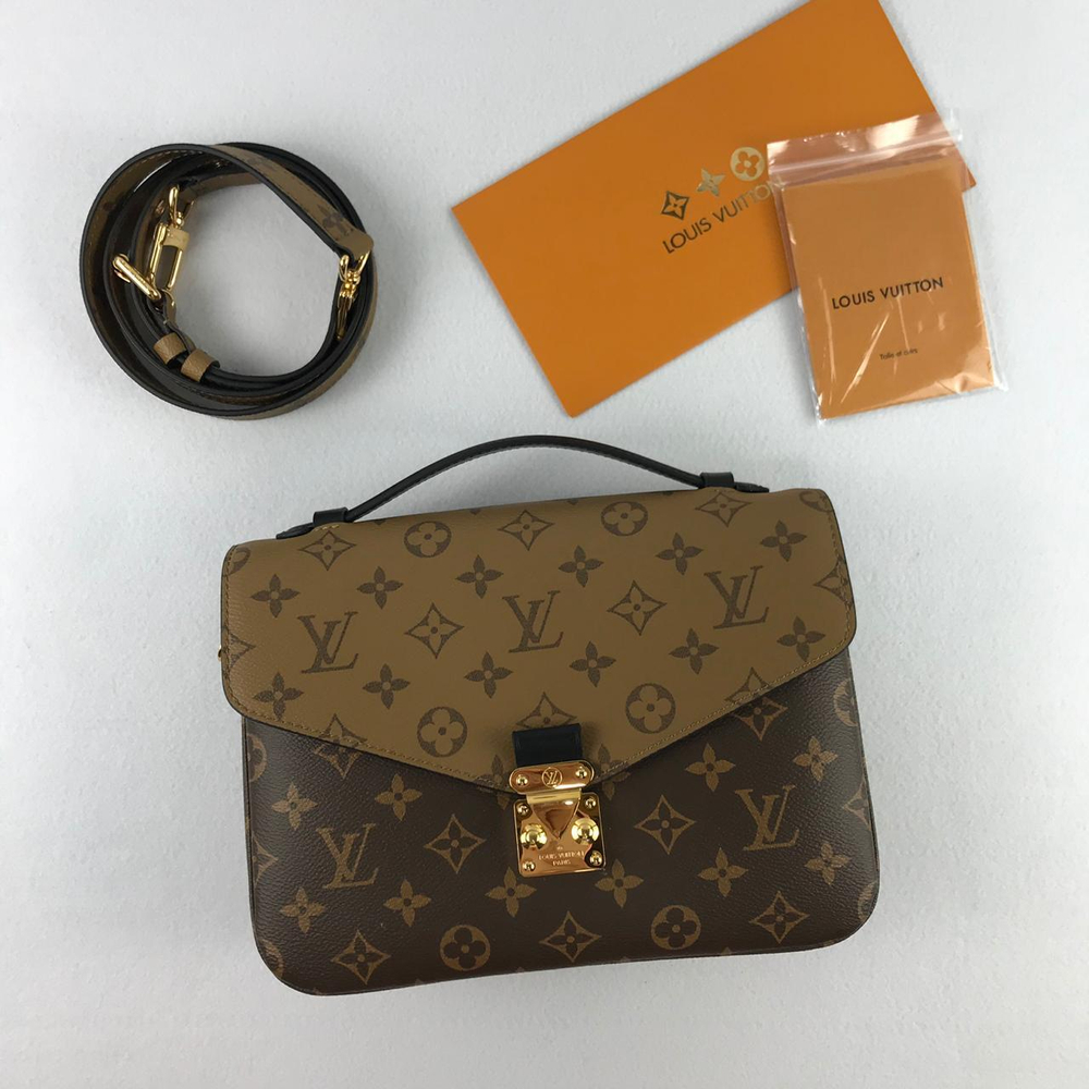 Louis Vuitton Pochette Metis